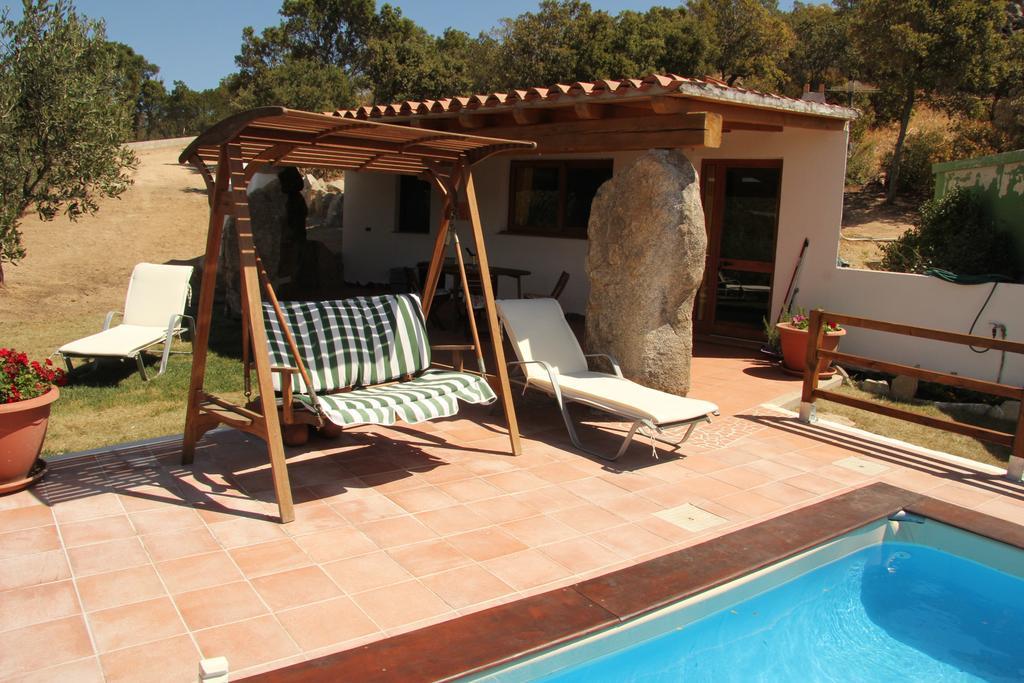 Residence Villa Smeralda Telti Δωμάτιο φωτογραφία