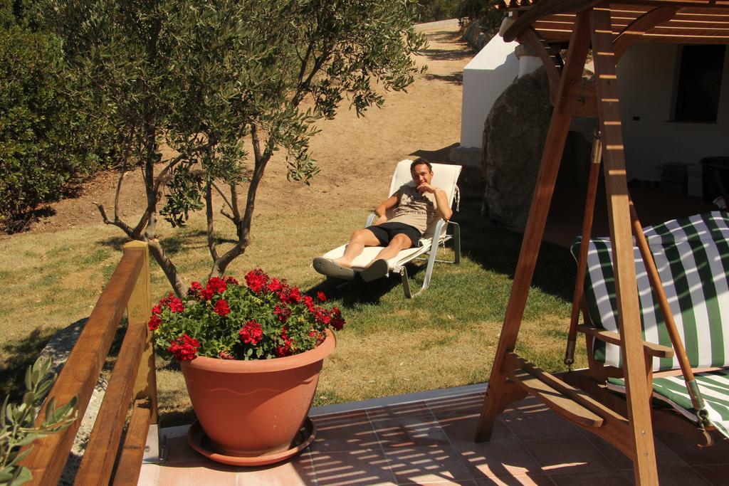 Residence Villa Smeralda Telti Δωμάτιο φωτογραφία
