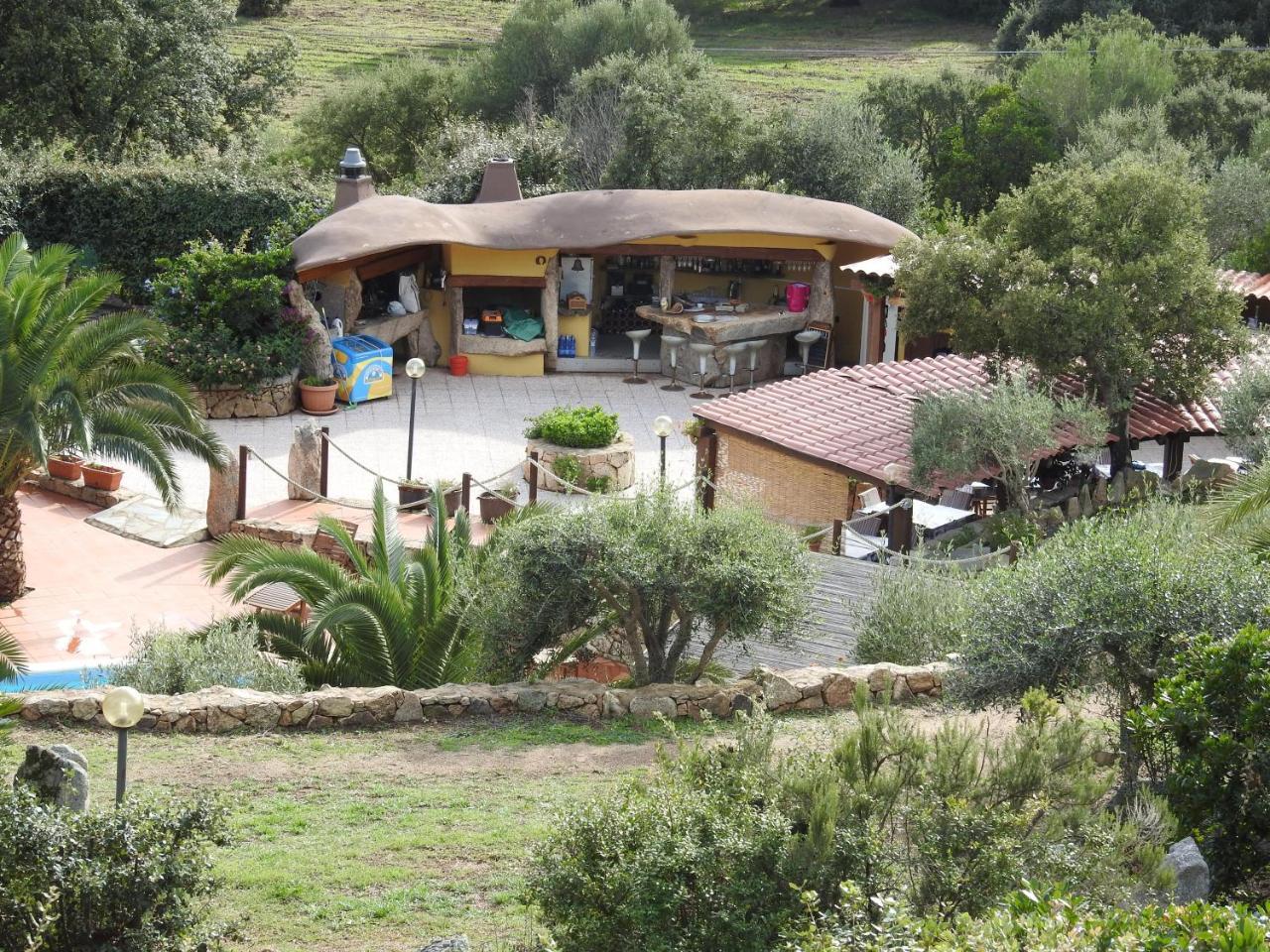 Residence Villa Smeralda Telti Εξωτερικό φωτογραφία